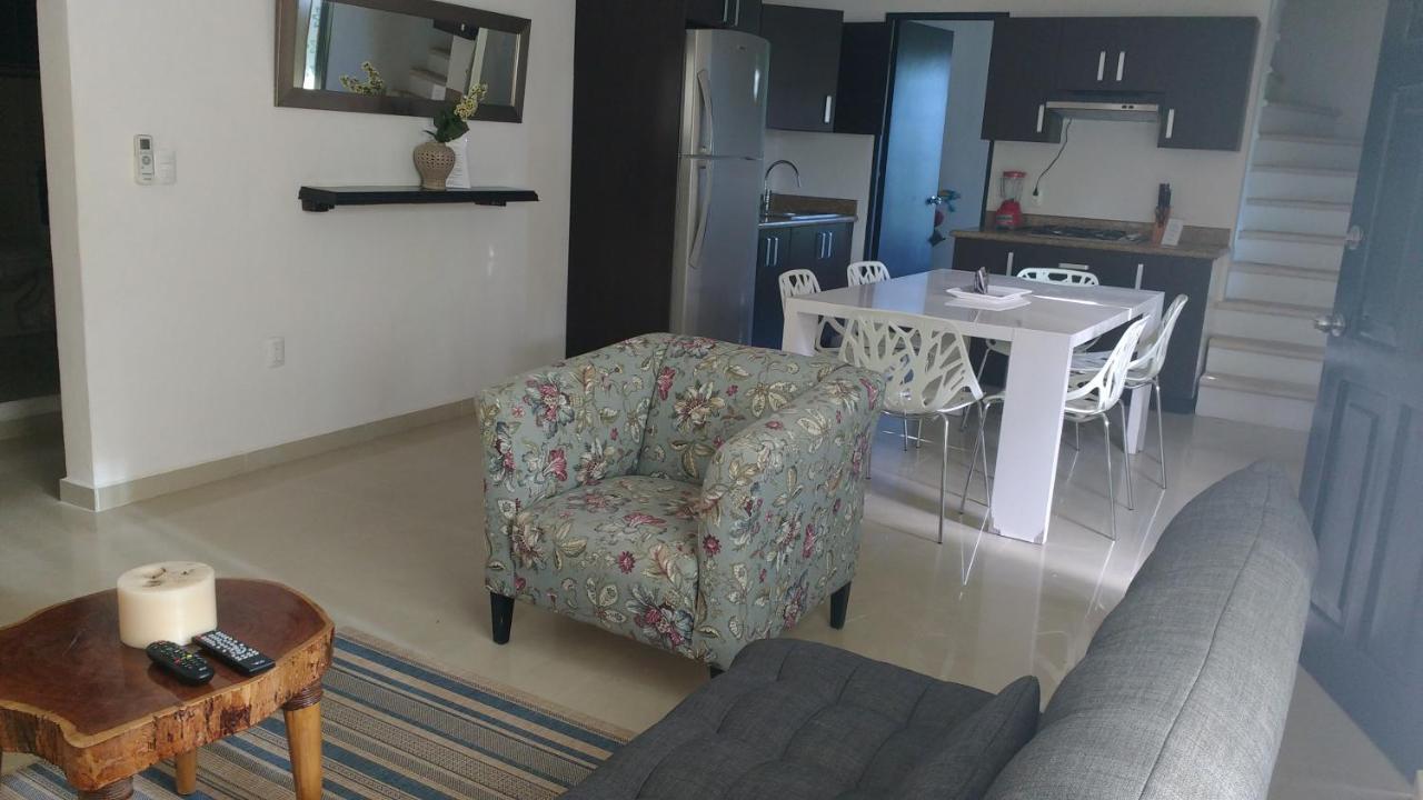 Villas Akalan ตูลุม ภายนอก รูปภาพ